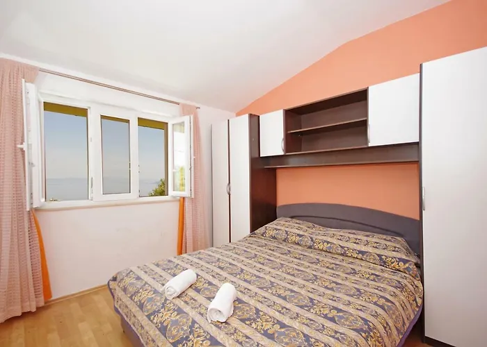 Apartman Marin *